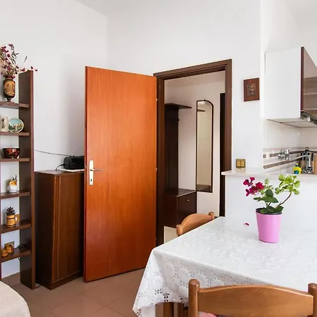 Cace Brodarica (Sibenik-Knin)