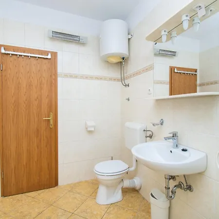 Apartment Cace *