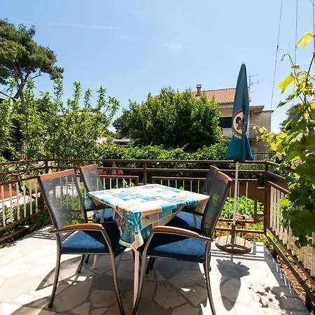 Apartment Cace