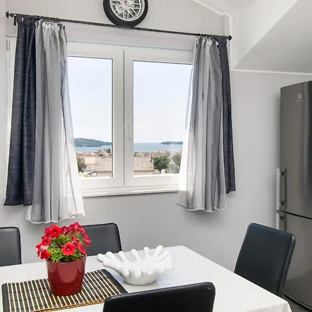 Apartment Cace