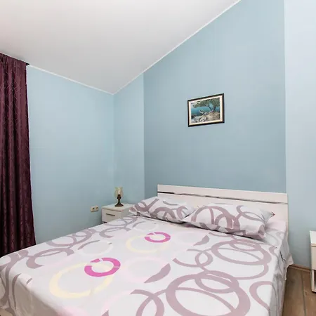 Cace Apartment